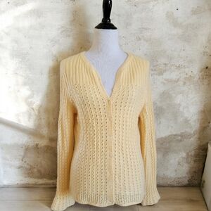 I. Magnin 100% Cashmere 🐣 Crochet Knit Cottagecore Cardigan L Plunge V Neck
